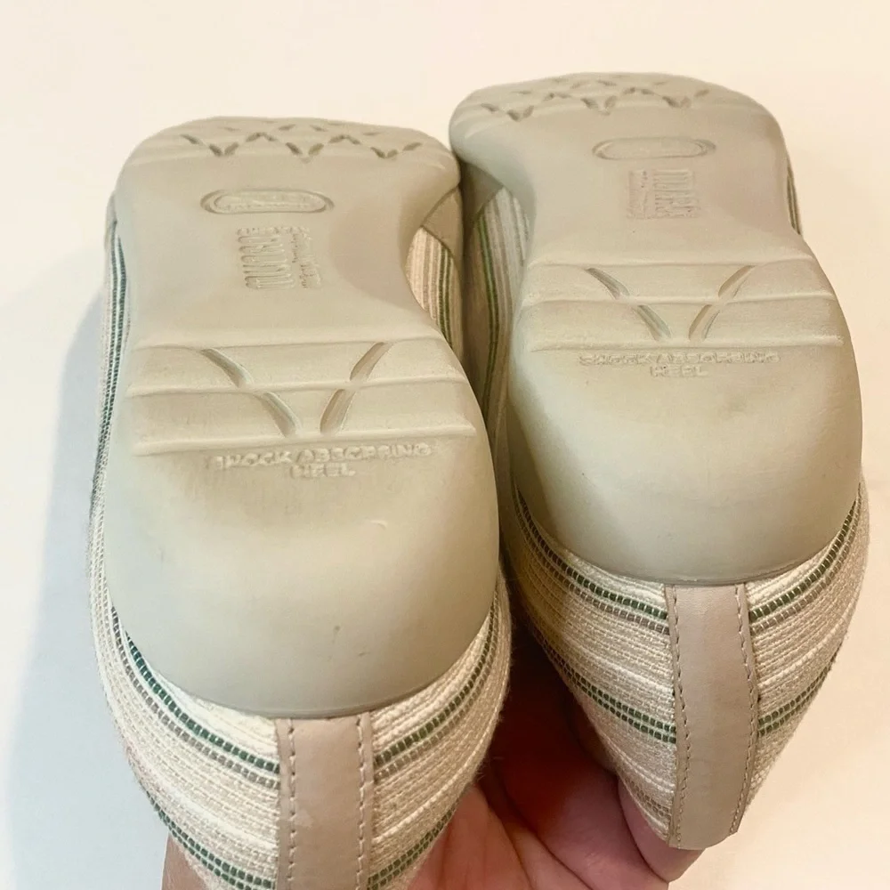 Munro Walking Wedge Extra Light Shoes Size 9 Medium